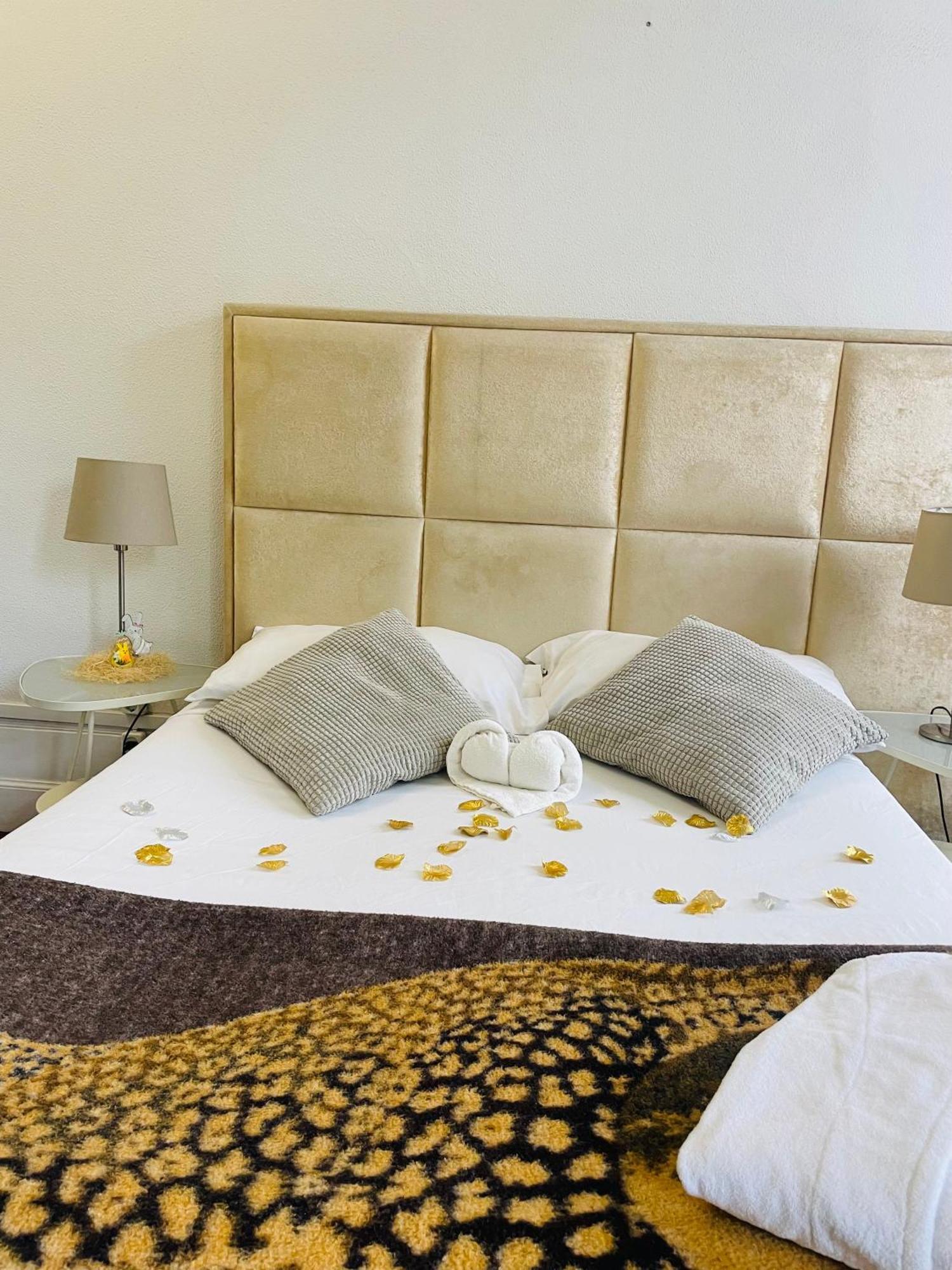 Ww Hostel & Suites Coimbra Ngoại thất bức ảnh