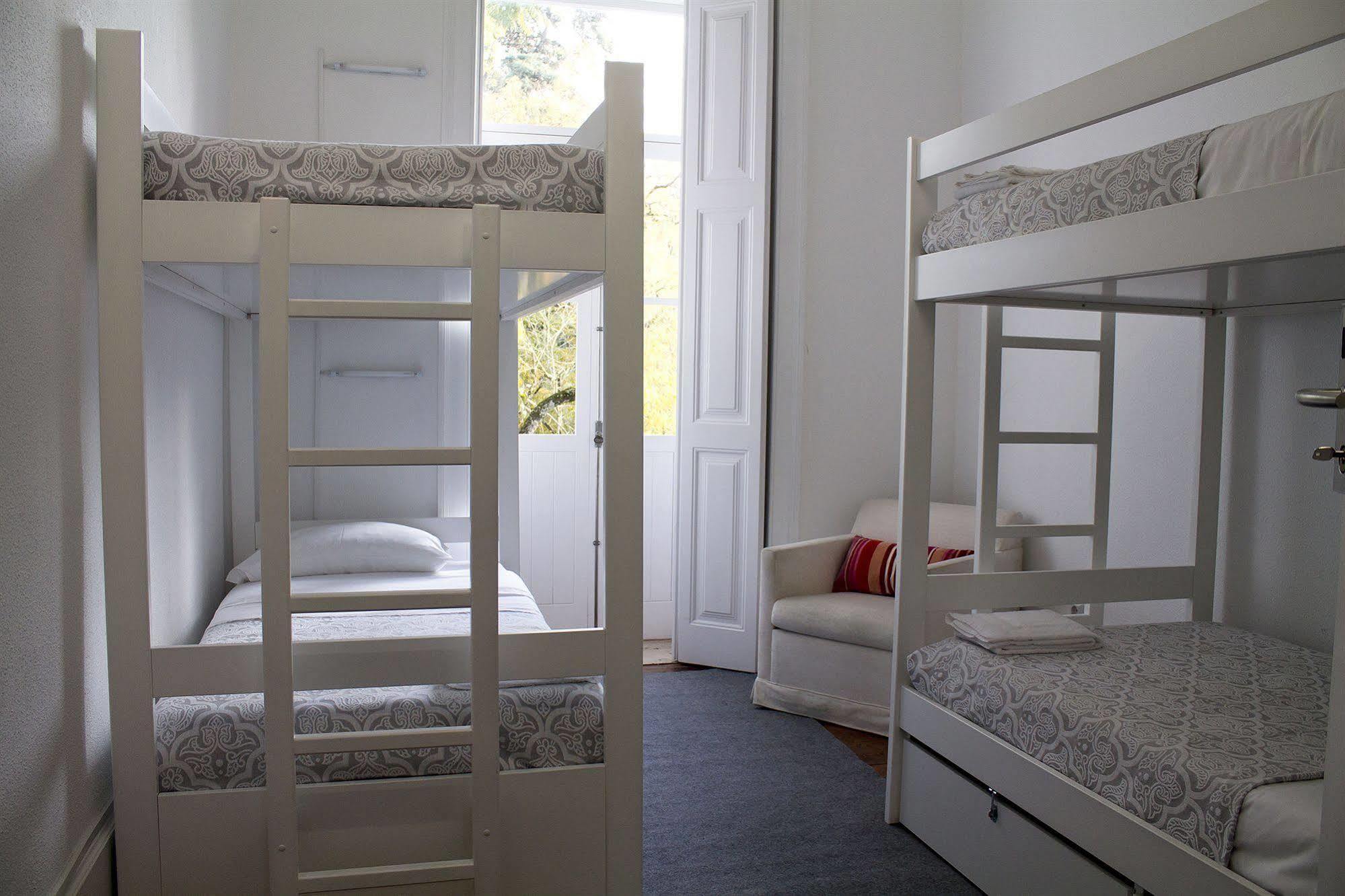 Ww Hostel & Suites Coimbra Ngoại thất bức ảnh